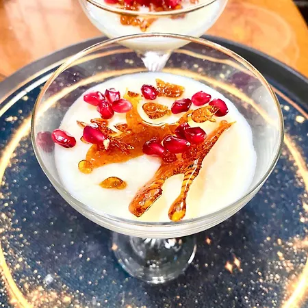 Villa Artists *