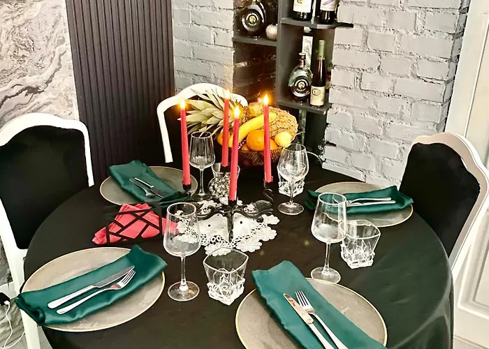 Artists * Σκόδρα